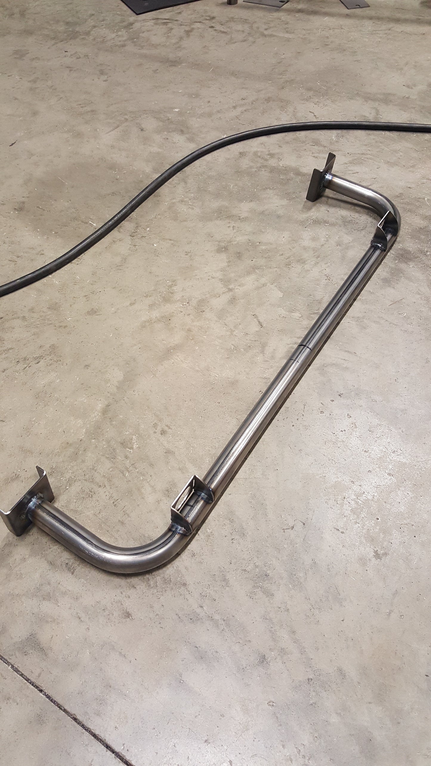 97-98 Mustang Tubular Lower Core Support BOLT IN
