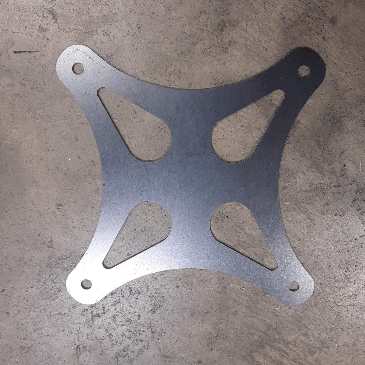 Mounted Racing Plate Parachute Pack Mount Plate – MAF Racing & Performance Tool LLC